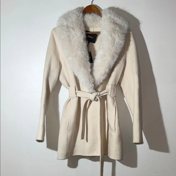 Galaxyo Faux Fur Collar Coat - Picture 4 of 7